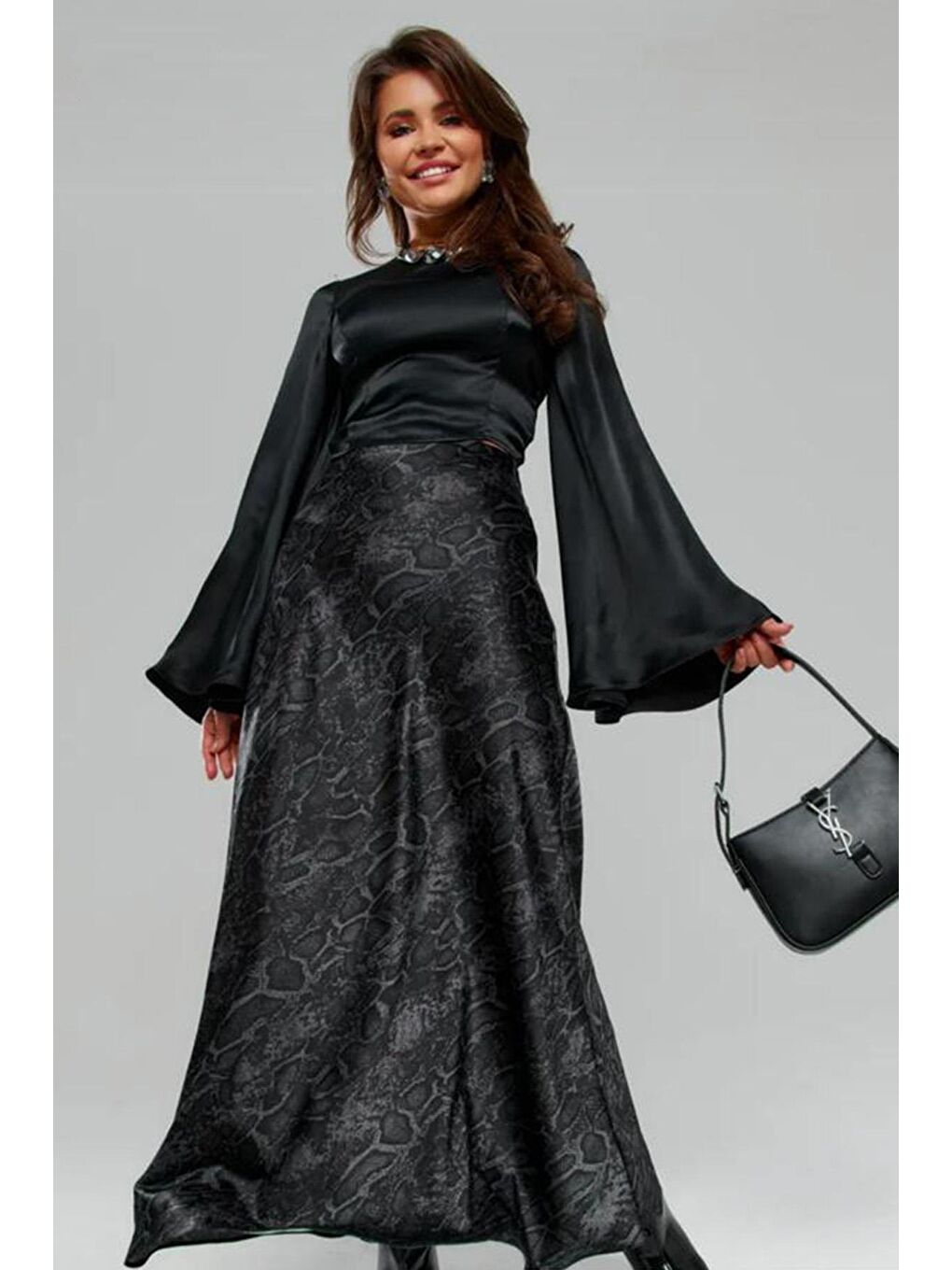 Siyah Desenli Saten Kadın Uzun Etek Mg2333-8