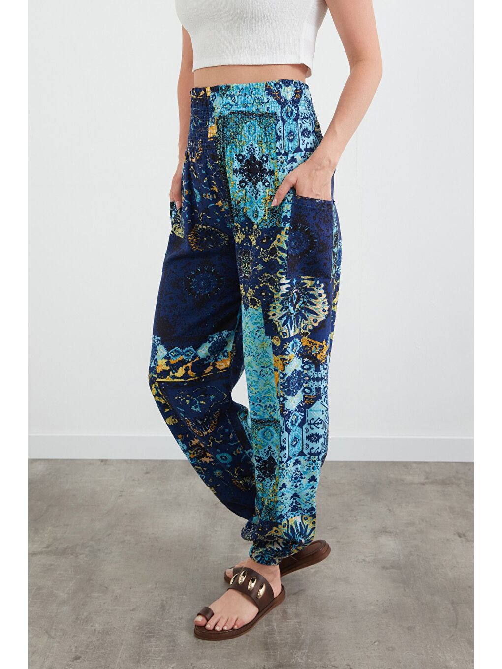 Lacivert Etnik Desenli Beli Gipeli Şalvar Pantolon-1