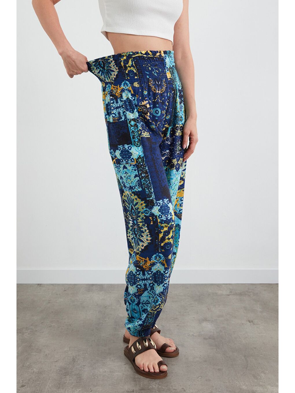 Lacivert Etnik Desenli Beli Gipeli Şalvar Pantolon-2