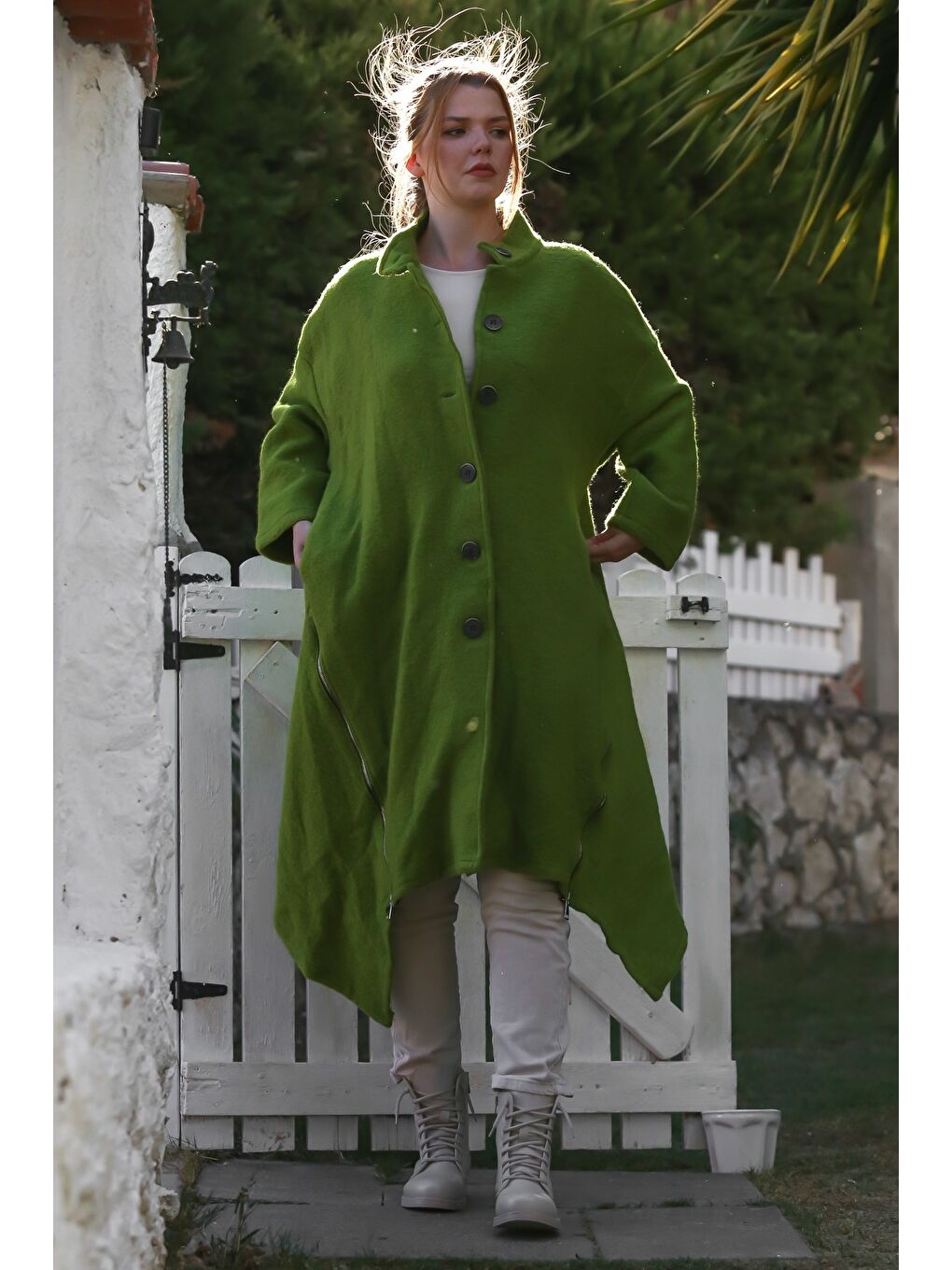 İtalyan Fıstık Yeşili Hakim Yaka Uzun Kol Fermuarlı Gizli Cepli Kaşe Oversize Dokuma Kaban 105 70-7