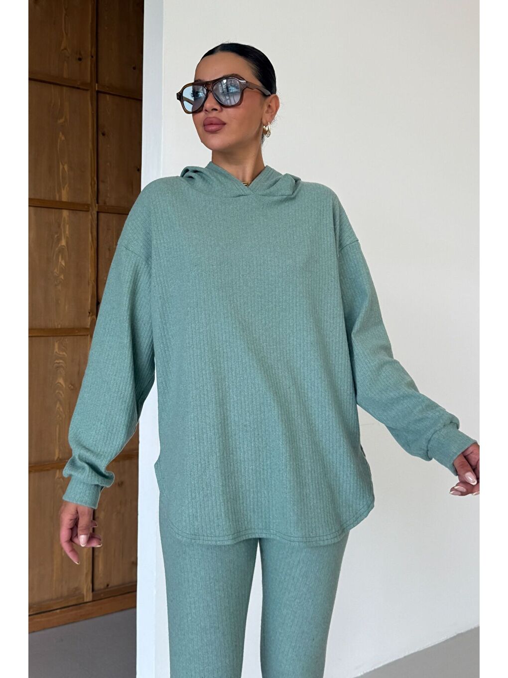 Kadın Mint Yeşili Oval Bel Detay Fitilli Kapüşonlu Taytlı İnterlok Takım-1
