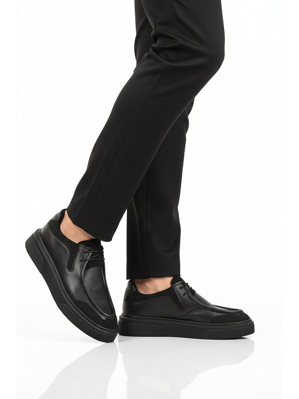 Siyah Bağcıklı Erkek Casual Ayakkabı 586 M