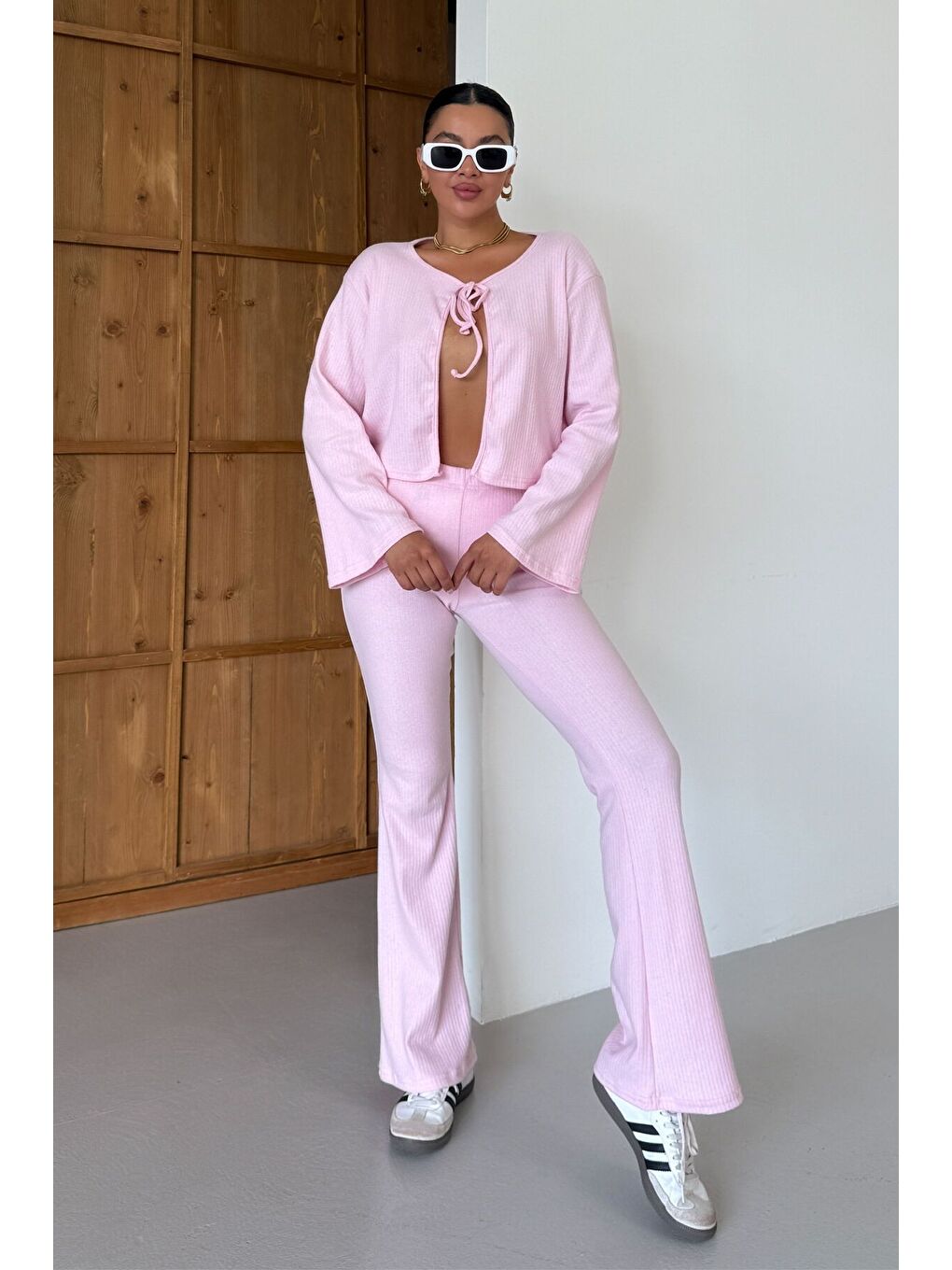 Kadın Pembe Önden Bağcık Detay Fitilli Crop Pantolon Takım-3