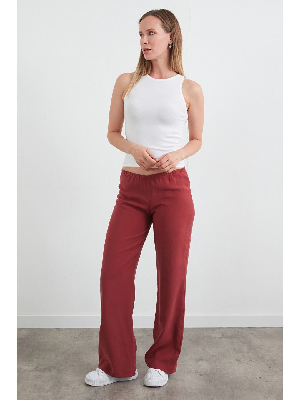 Bordo Beli Lastikli Düşük Bel Modal Palazzo Pantolon-1