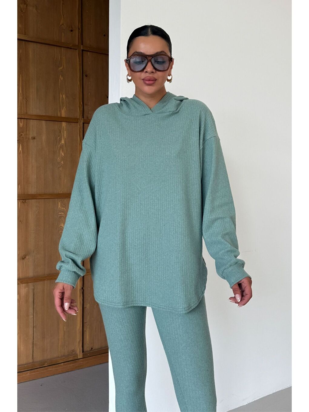 Kadın Mint Yeşili Oval Bel Detay Fitilli Kapüşonlu Taytlı İnterlok Takım-3