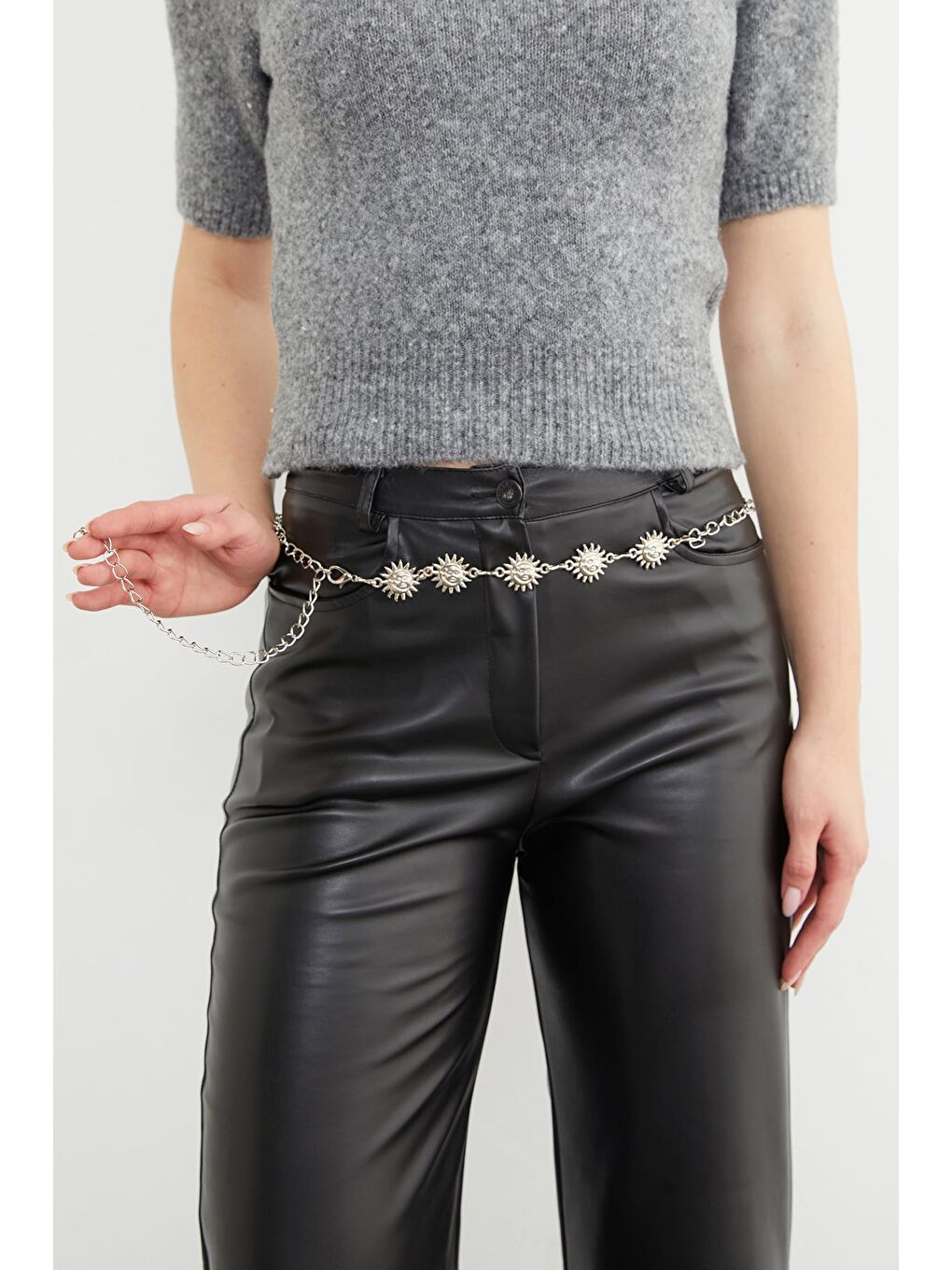 Gri Güneş Detaylı Zincir Kemer-1