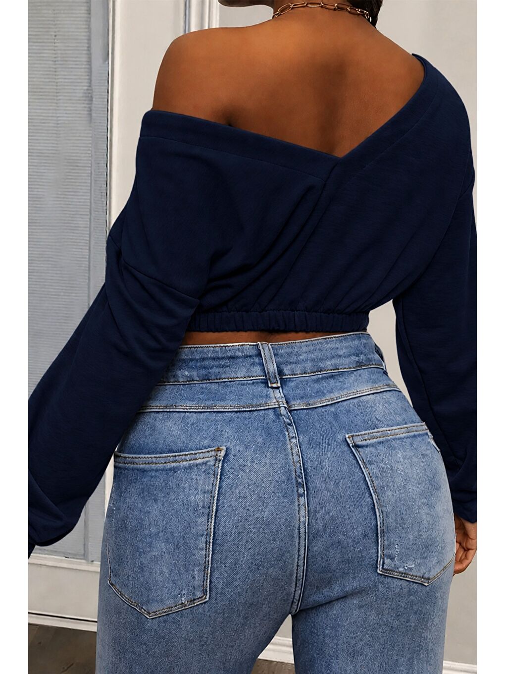 Lacivert Kadın Omuz Dekolteli Lastikli Crop Sweatshirt %100 Pamuk-1