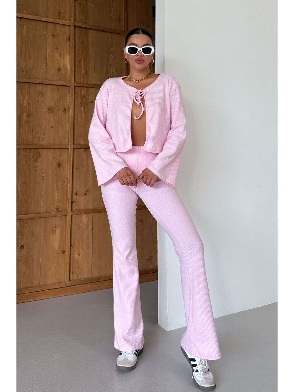 Kadın Pembe Önden Bağcık Detay Fitilli Crop Pantolon Takım-5