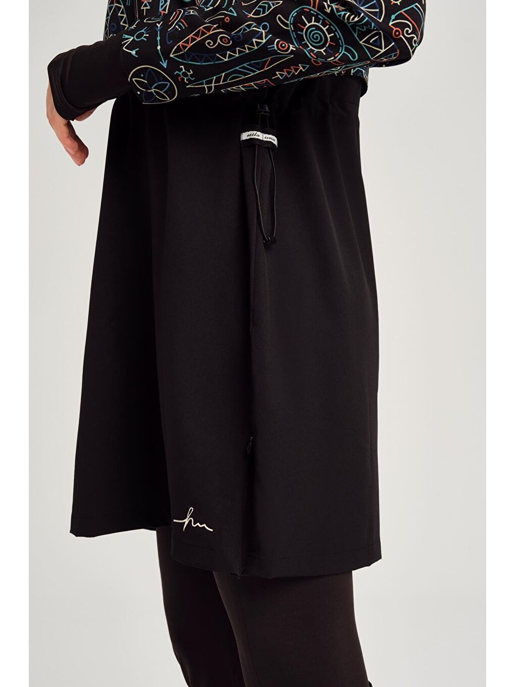 Tatil Tema Desenli Siyah Yeşil Jileli 5 Parça Tam Tesettür Mayo Takımı 2934-6