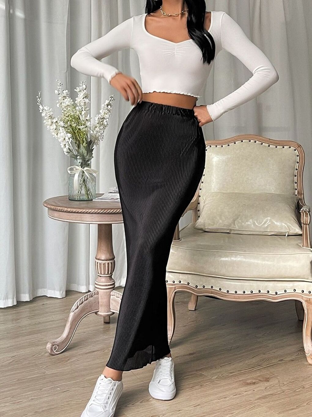 Kadın Siyah Beli Lastikli Maxi Boy Piliseli Etek-1