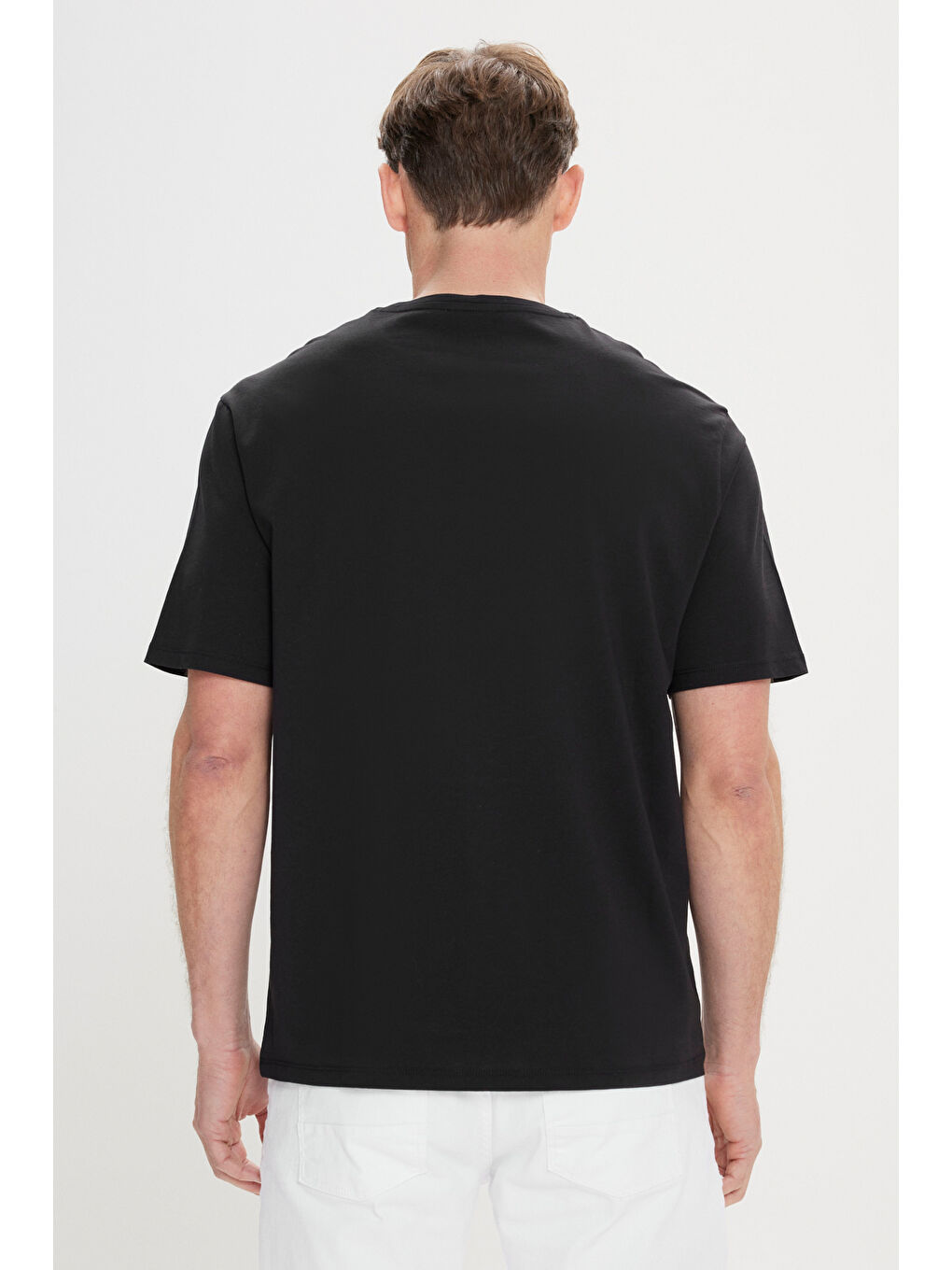 Erkek Siyah Modern Fit Rahat Kesim %100 Pamuk Baskılı Bisiklet Yaka Tişört-4