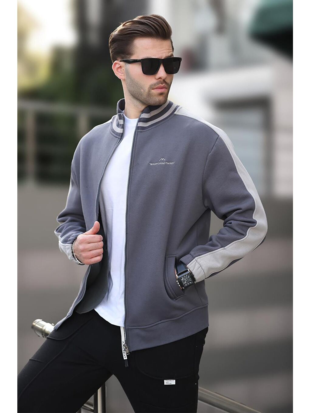 Gri Füme Yarım Balıkçı Yaka   Baskılı Erkek Polar Fermuarlı Sweatshirt Hırka 7081-1