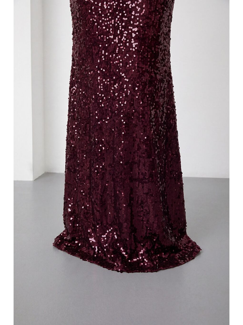 Kadın Bordo Şal Yaka Pul Payet Uzun Balık Abiye Elbise-3