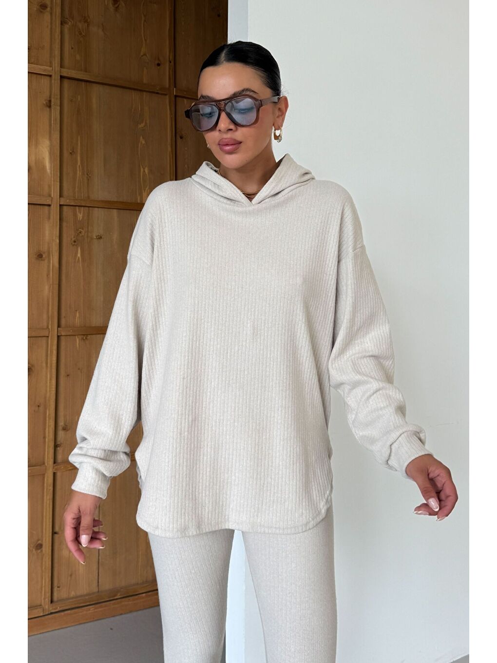 Kadın Bej Oval Bel Detay Fitilli Kapüşonlu Taytlı İnterlok Takım-1