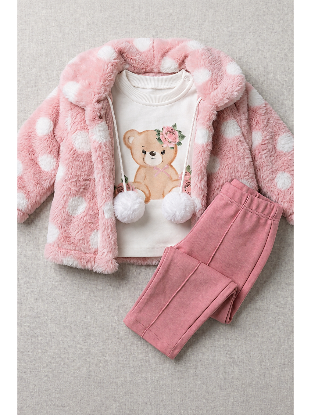 Pembe Minik Ayıcık Baskılı Puanlı Yumuşak Dokulu Pelüş Montlu 3 Lü Kız Bebek Set Takım Ak8534