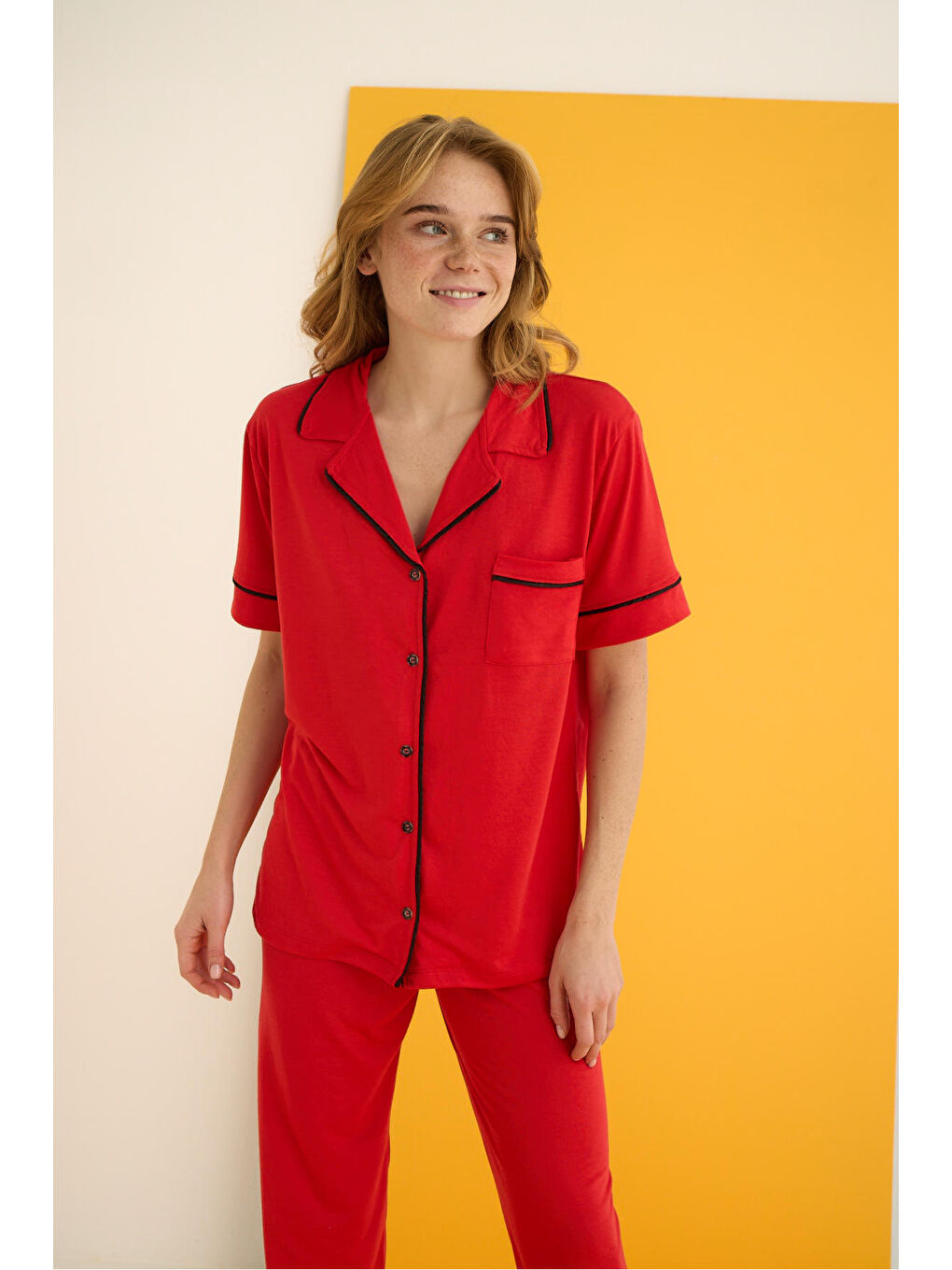 Kırmızı Viskon Düğmeli Pijama Takımı 7041-9