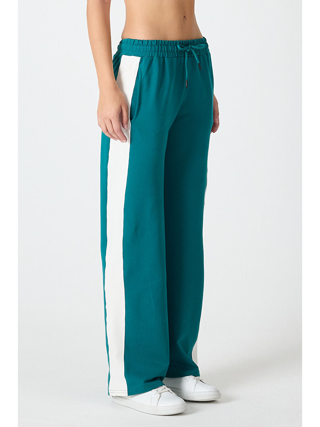 Yeşil Kadın Yanı Şeritli Plazzo Pantolon 3000-1