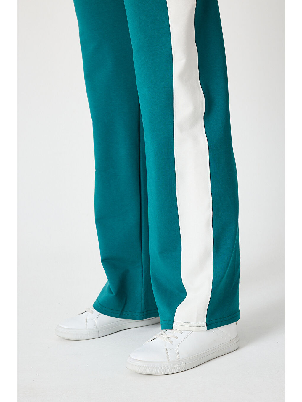 Yeşil Kadın Yanı Şeritli Plazzo Pantolon 3000-3