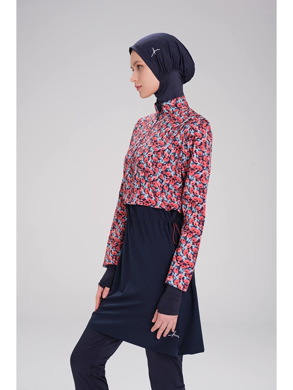 Esila Çiçek Desenli Kırmızı Lacivert Jileli Tam Tesettür Mayo Üstü 2934-3