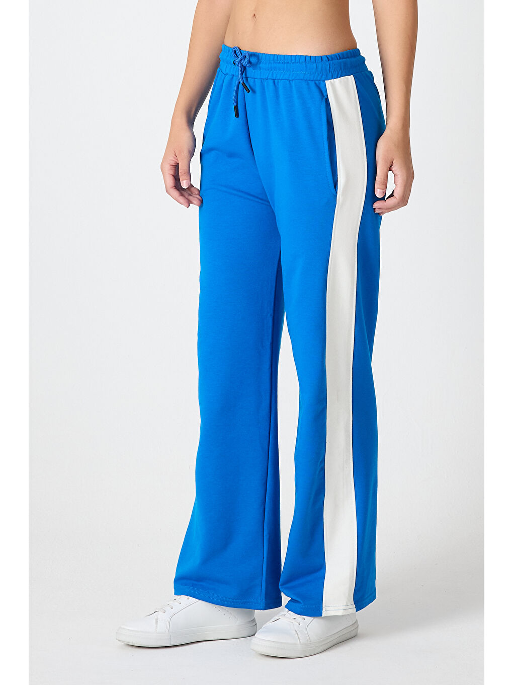 Mavi Kadın Yanı Şeritli Plazzo Pantolon 3000-3