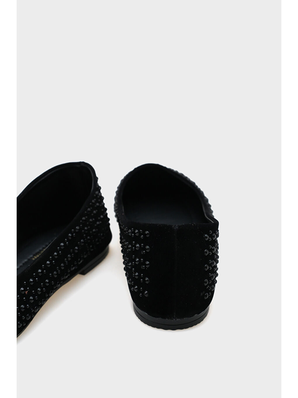 Siyah Karla Kadın Taşlı Babet-4