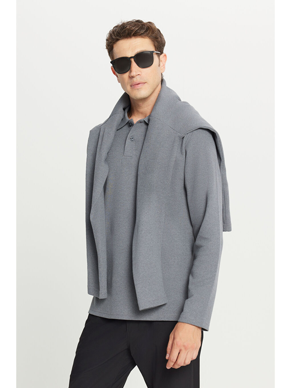 Erkek Gri Pamuklu Standart Fit Normal Kesim Polo Yaka Sweatshirt