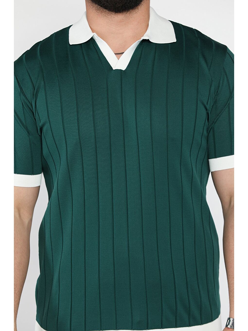 Yeşil Erkek Polo Yaka Kendinden Çizgi Desenli Renk Garnili Triko Tişört-3