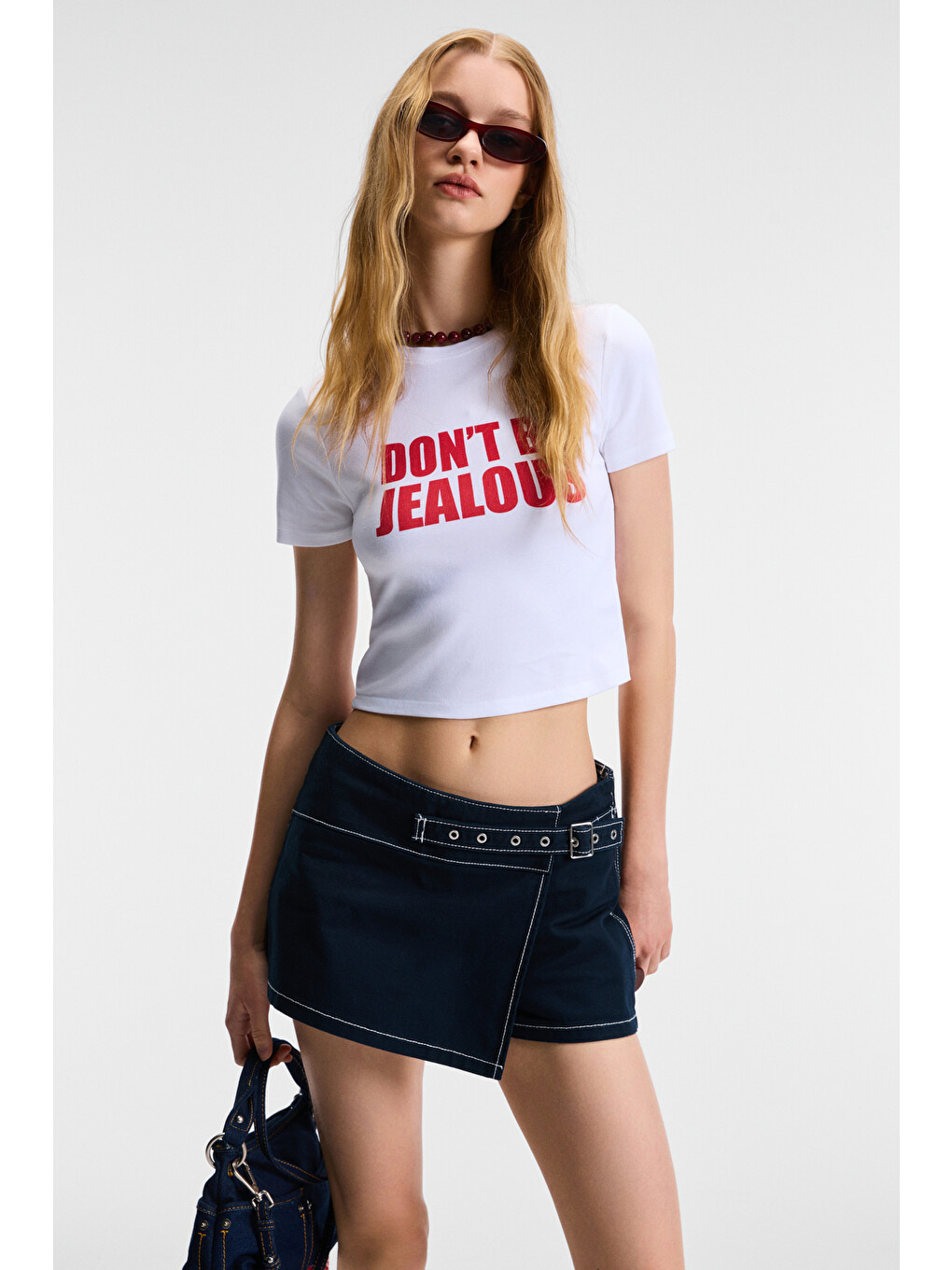 Velına Kadın Bisiklet Yaka Kısa Kollu Önü Baskılı Slim Beyaz T-shirt-3