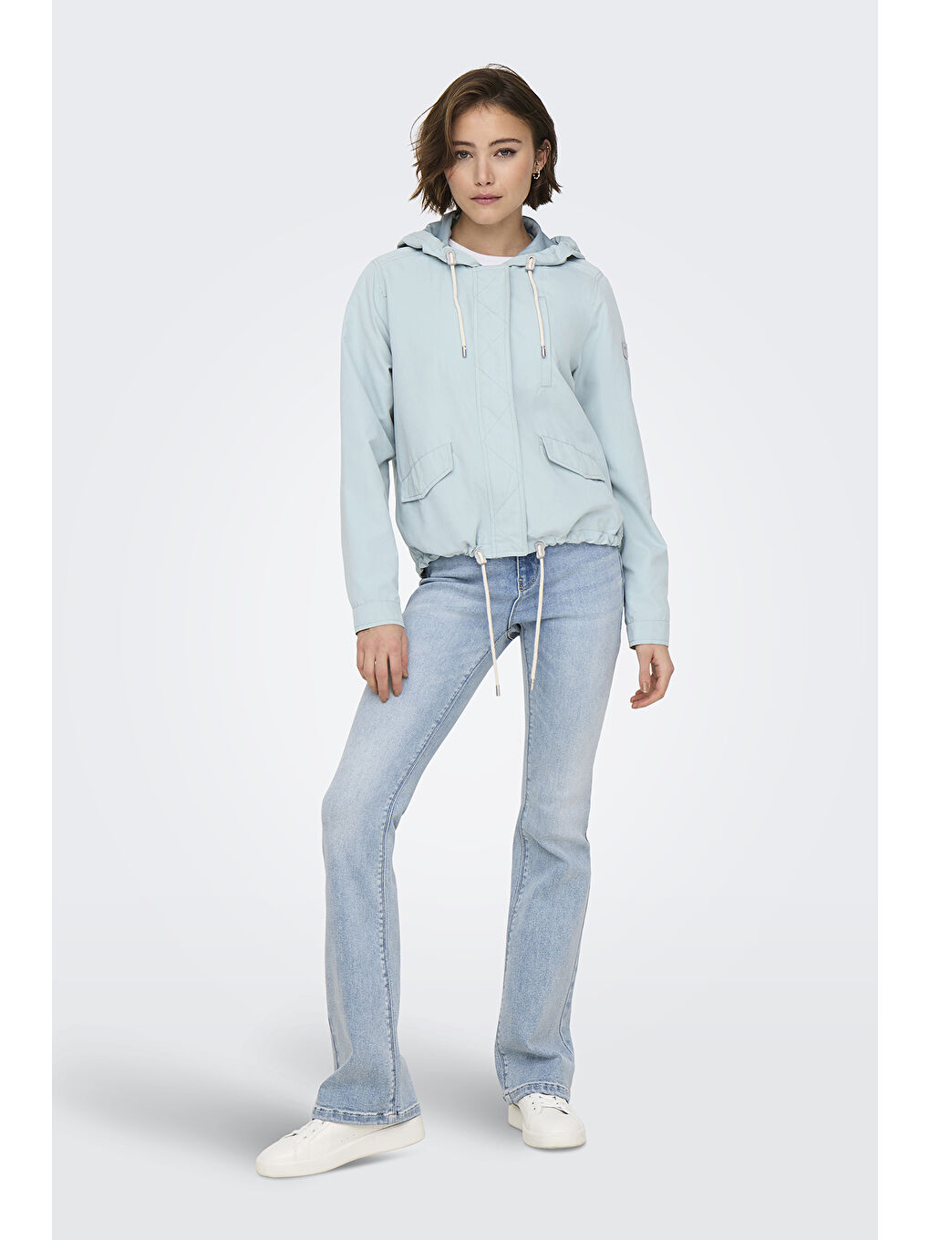 Yeşil Onlskylar Büzgülü Regular Fit Kapüşonlu Mevsimlik Kadın Mont 15218613-1