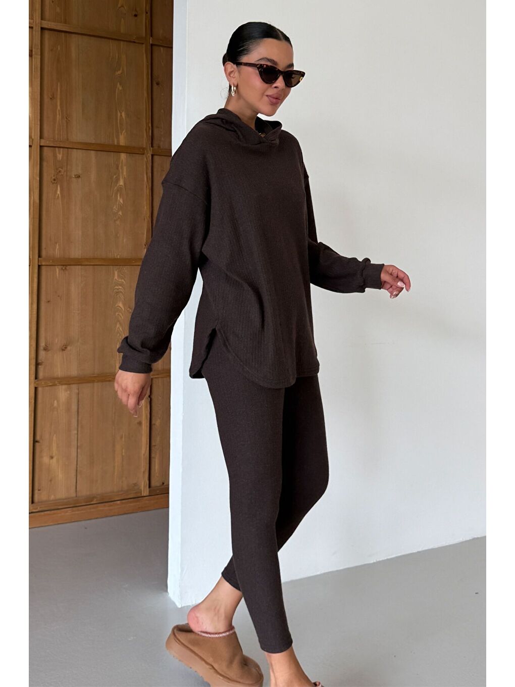 Kadın Kahverengi Oval Bel Detay Fitilli Kapüşonlu Taytlı İnterlok Takım-7