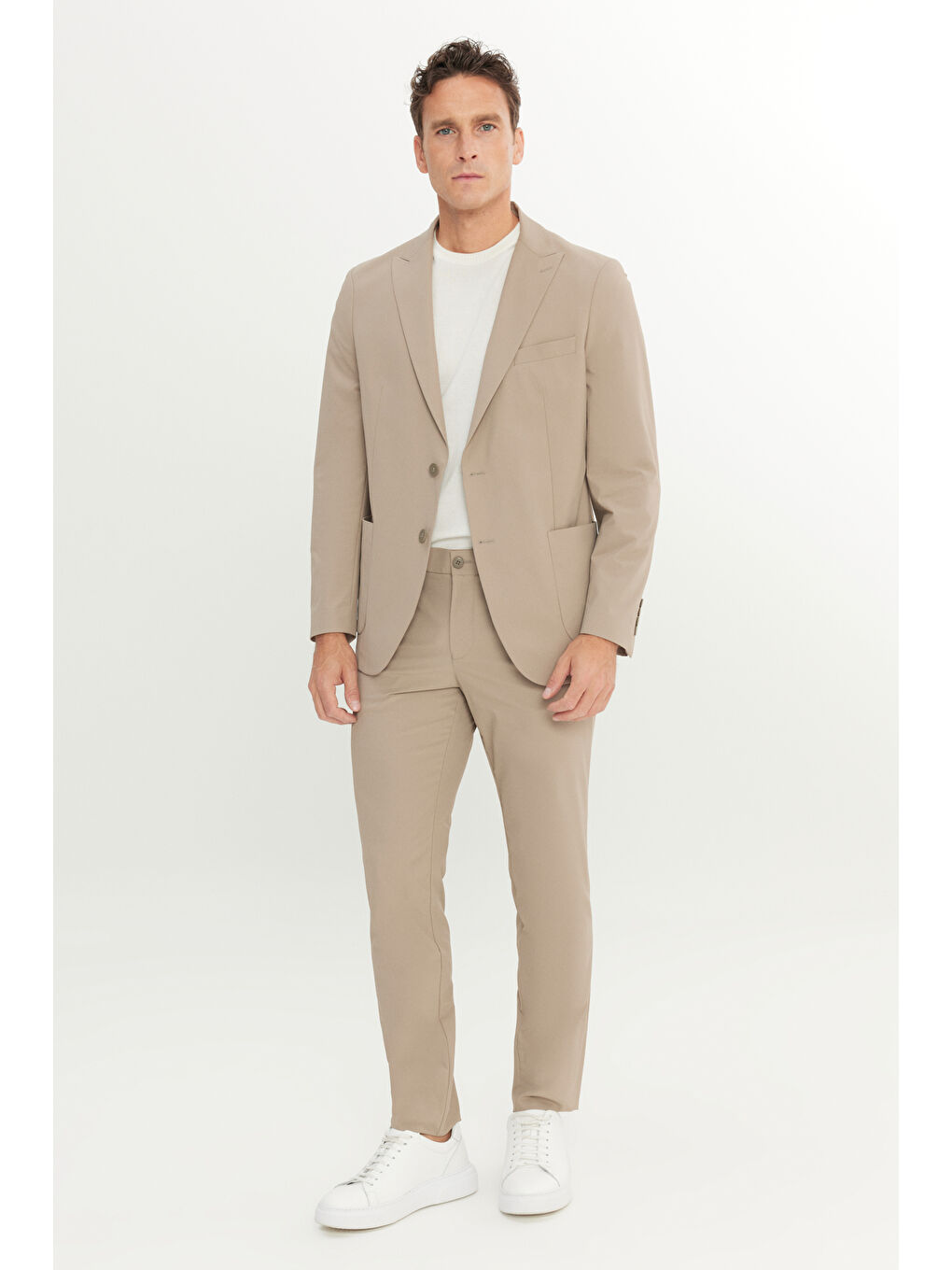 Erkek Bej Slim Fit Dar Kesim Mono Yaka Beli Bağlamalı Kapak Cepli Esnek Takım Elbise-1