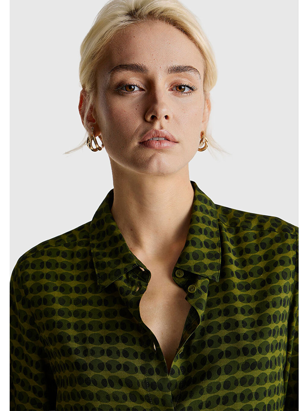 Kadın Koyu Yeşil %100 Viskoz Desenli Gömlek-5