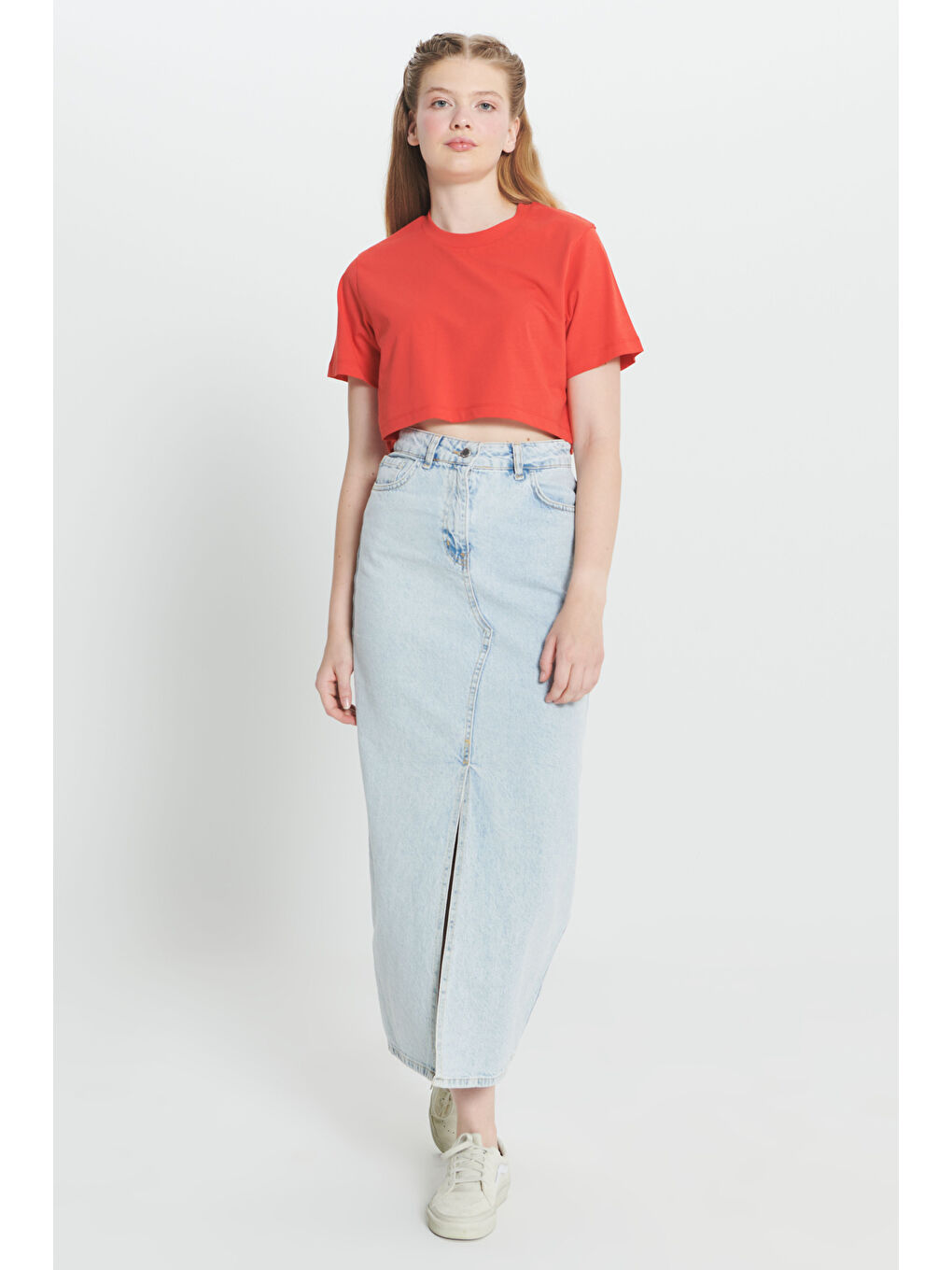 Kırmızı Standart Fit Normal Kesim %100 Pamuk Bisiklet Yaka Crop Tişört-1