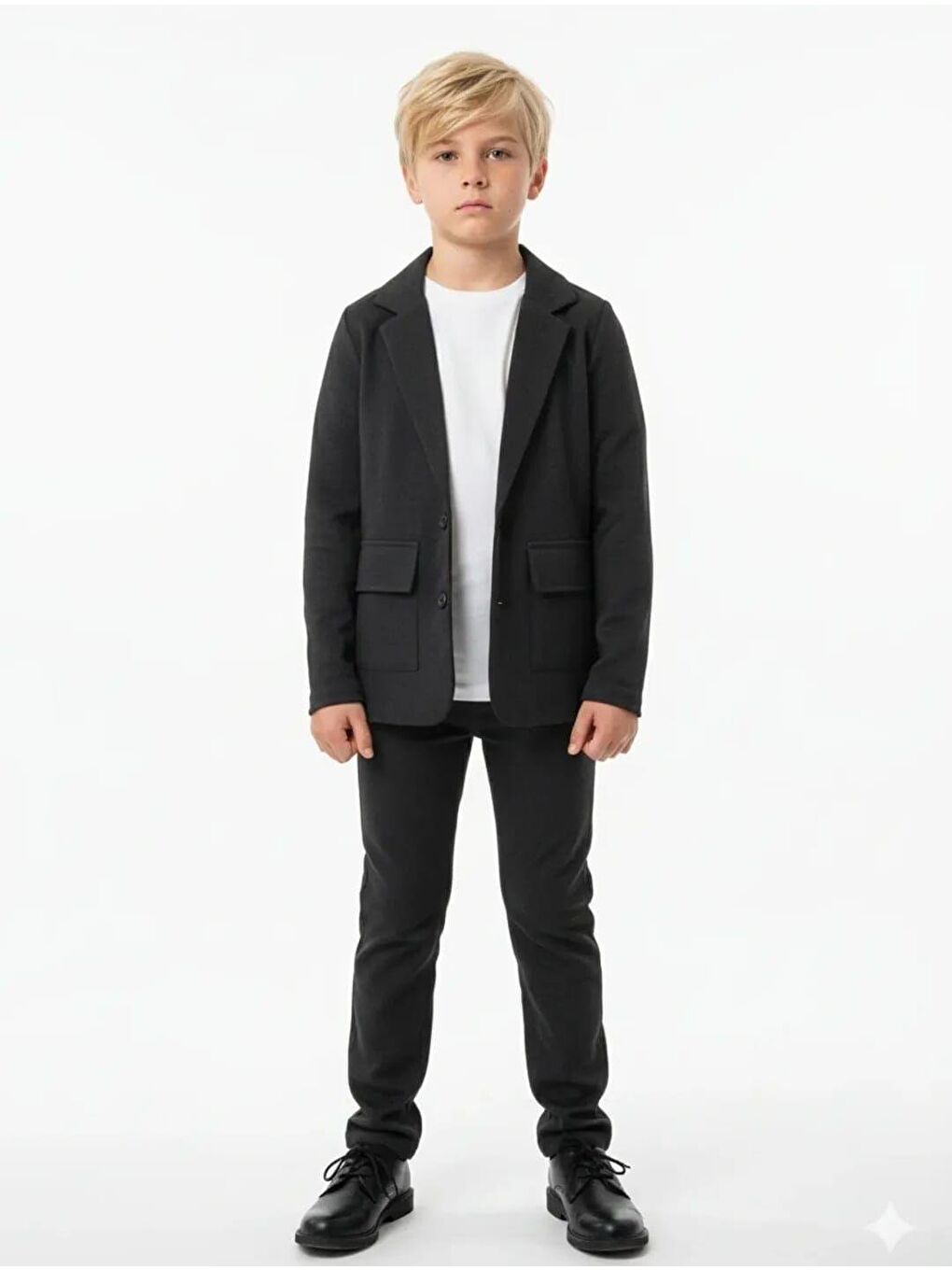 Erkek Çocuk Pamuklu Siyah Blazer Ceket Pantolon Takım - Beyaz T-Shirt Dahil 3'Lü Kombin Set