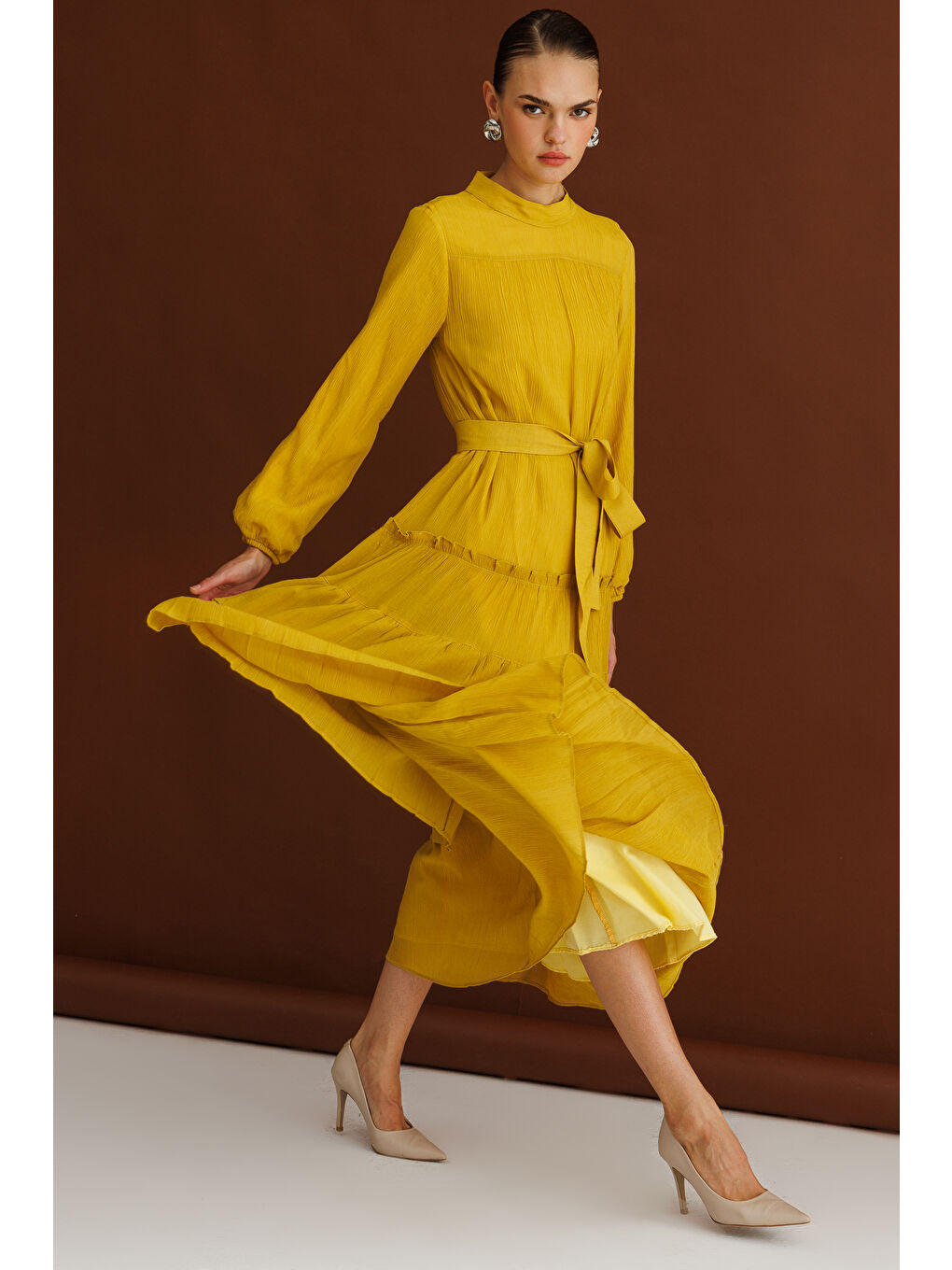 Hardal Kat Pileli Maksi Koyu Sarı Elbise-2