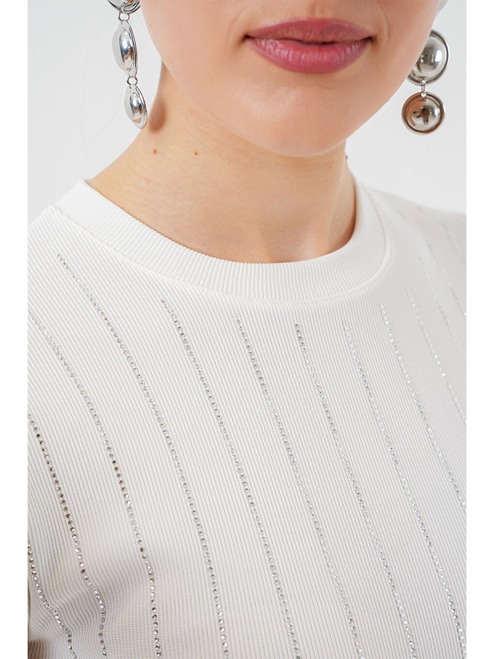 Kadın Sıfır Kol Taşlı Bluz 931 - Beyaz-3