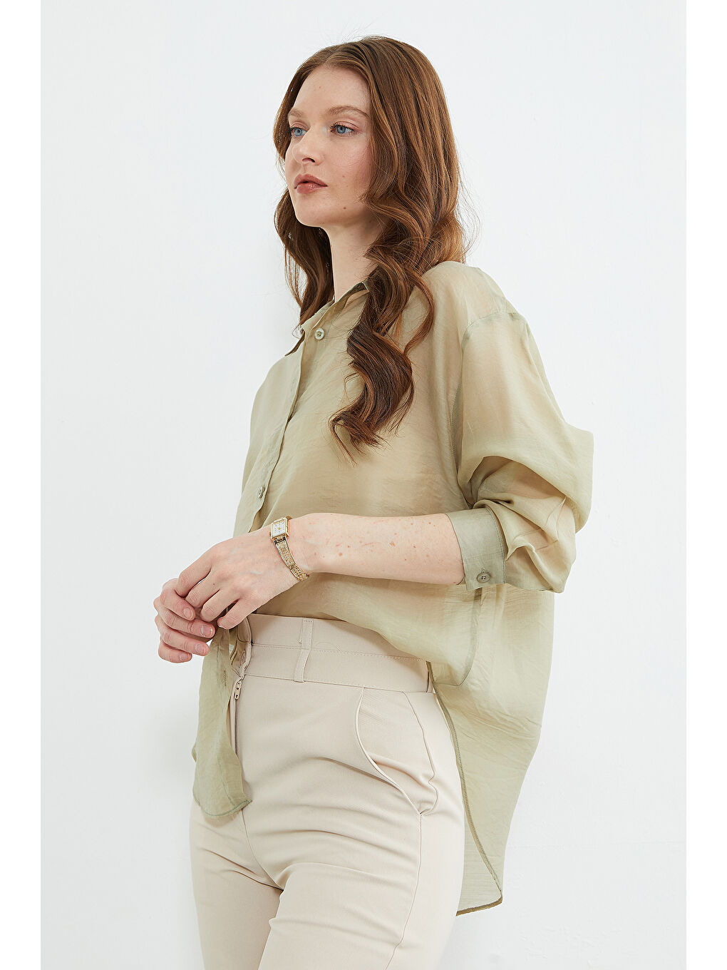 Yeşil Jakarlı Düğmeli Transparan Gömlek-3