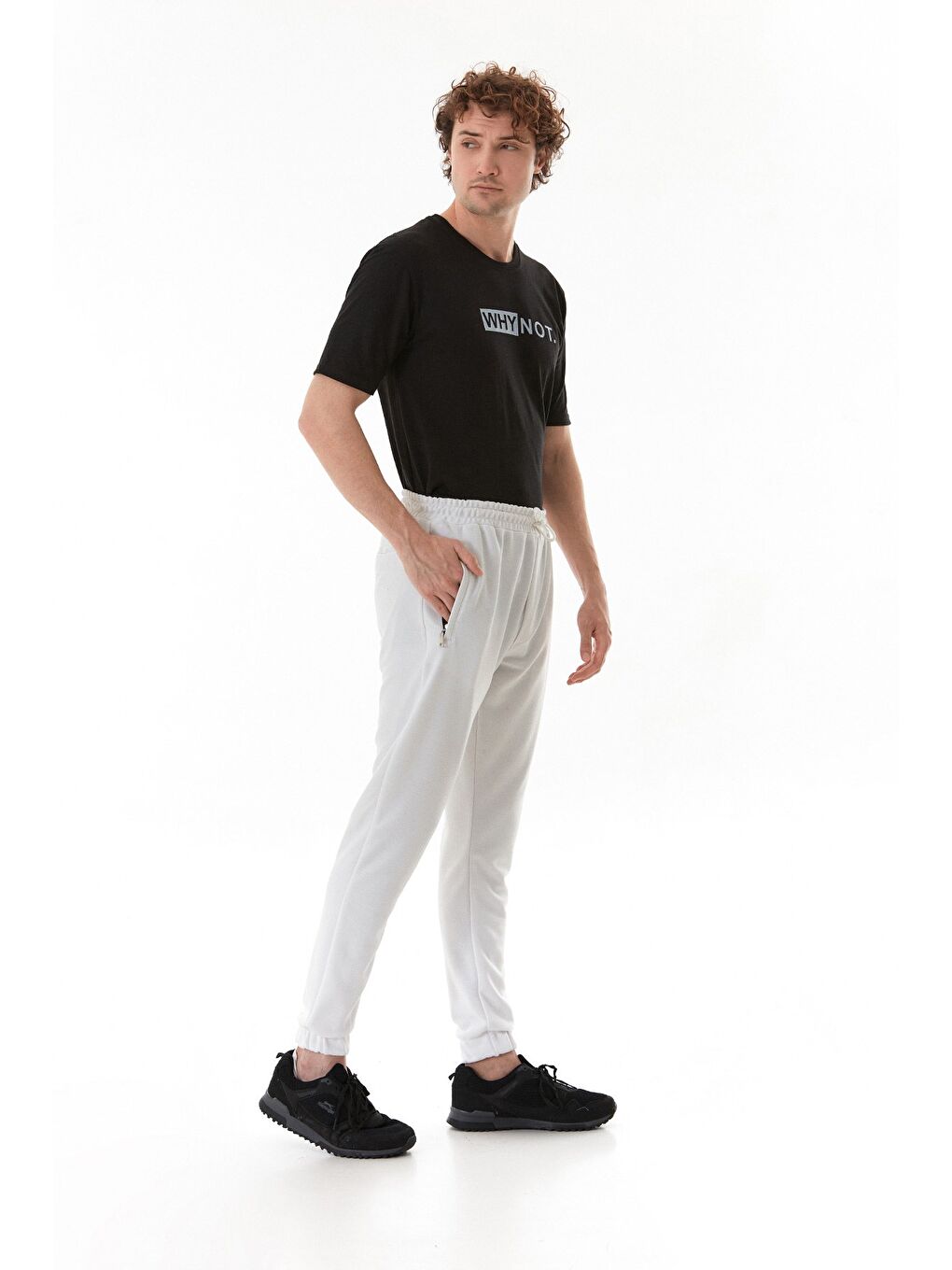 Beyaz Beli Lastikli Cebi Fermuarlı Jogger Pantolon-2