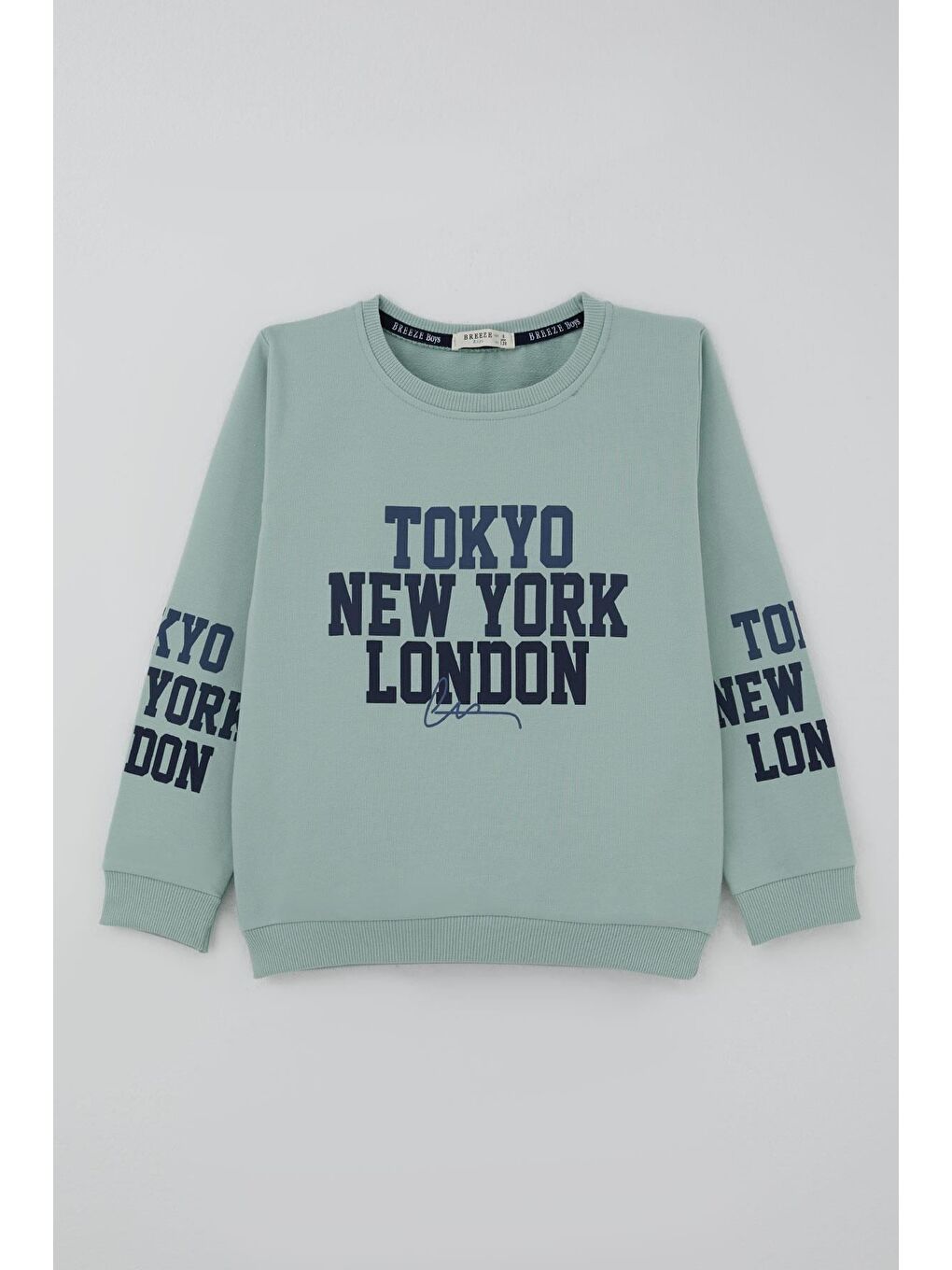 Turkuaz Erkek Çocuk Eşofman Takımı Şehir Konseptli Pantolonu Yan Cep Detaylı Su Yeşili (4-9 Yaş)-1