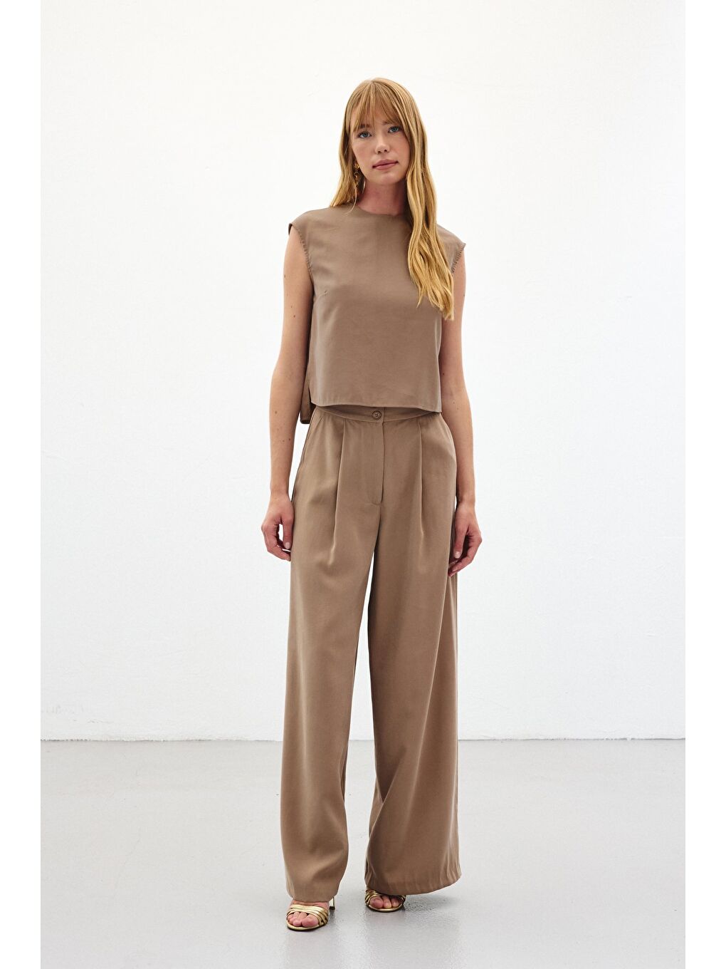 Bej Geniş Paça Pantolon - Vizon-1