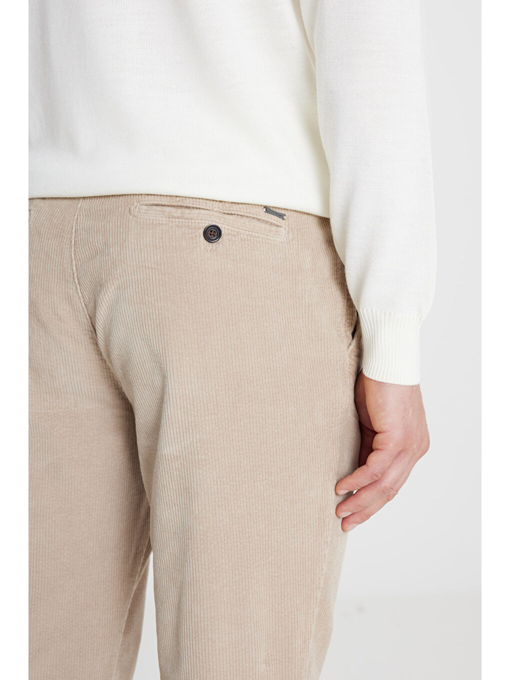 Erkek Bej Slim Fit Dar Kesim Kadife Beli Bağlamalı Yan Cep Esnek Pantolon-3