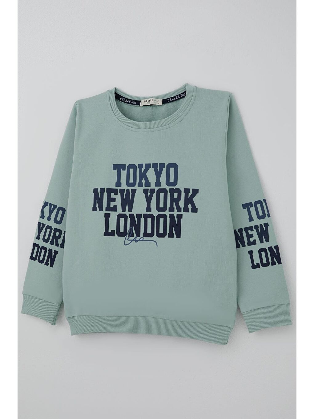 Turkuaz Erkek Çocuk Eşofman Takımı Şehir Konseptli Pantolonu Yan Cep Detaylı Su Yeşili (4-9 Yaş)-5