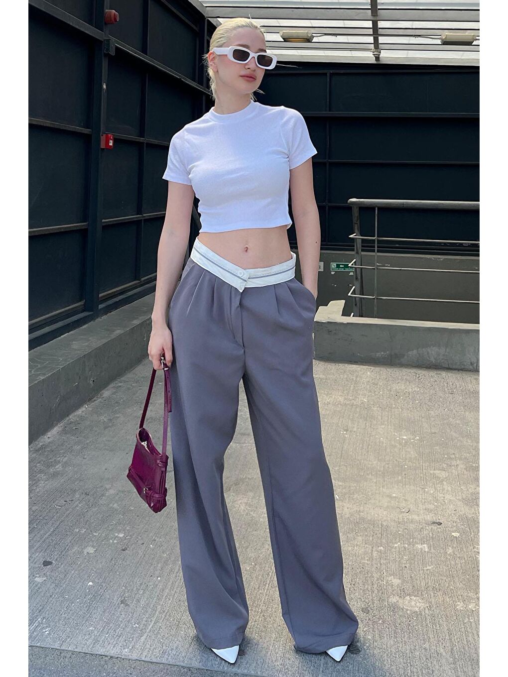 Koyu Gri Kemer Detaylı Bol Paça Pantolon Mg1834-1