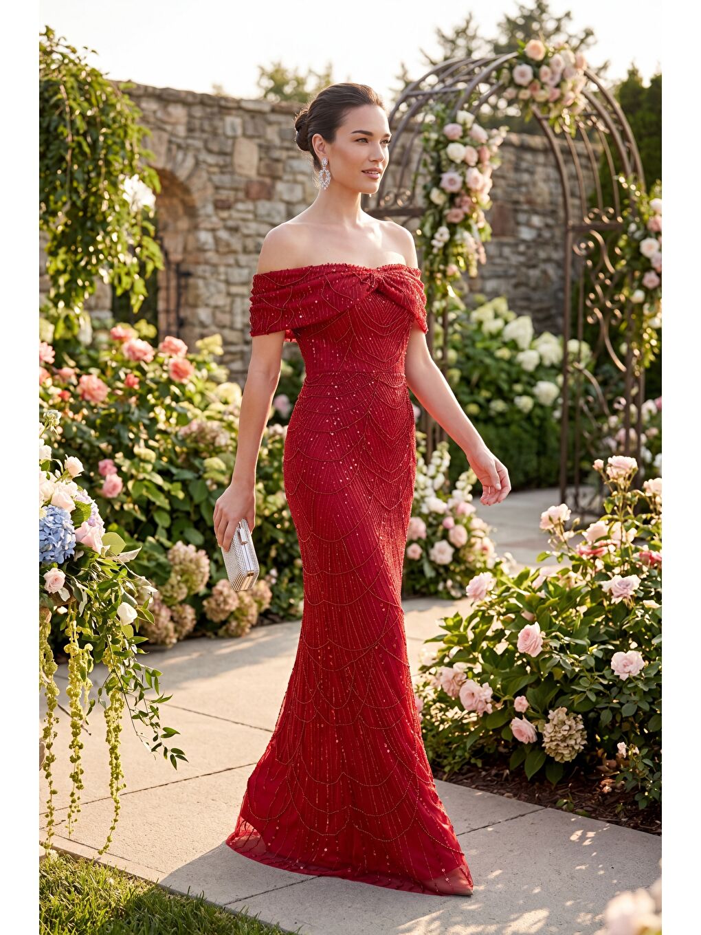 Kadın Kırmızı Kayık Yaka Boncuklu Uzun Balık Abiye Elbise-4