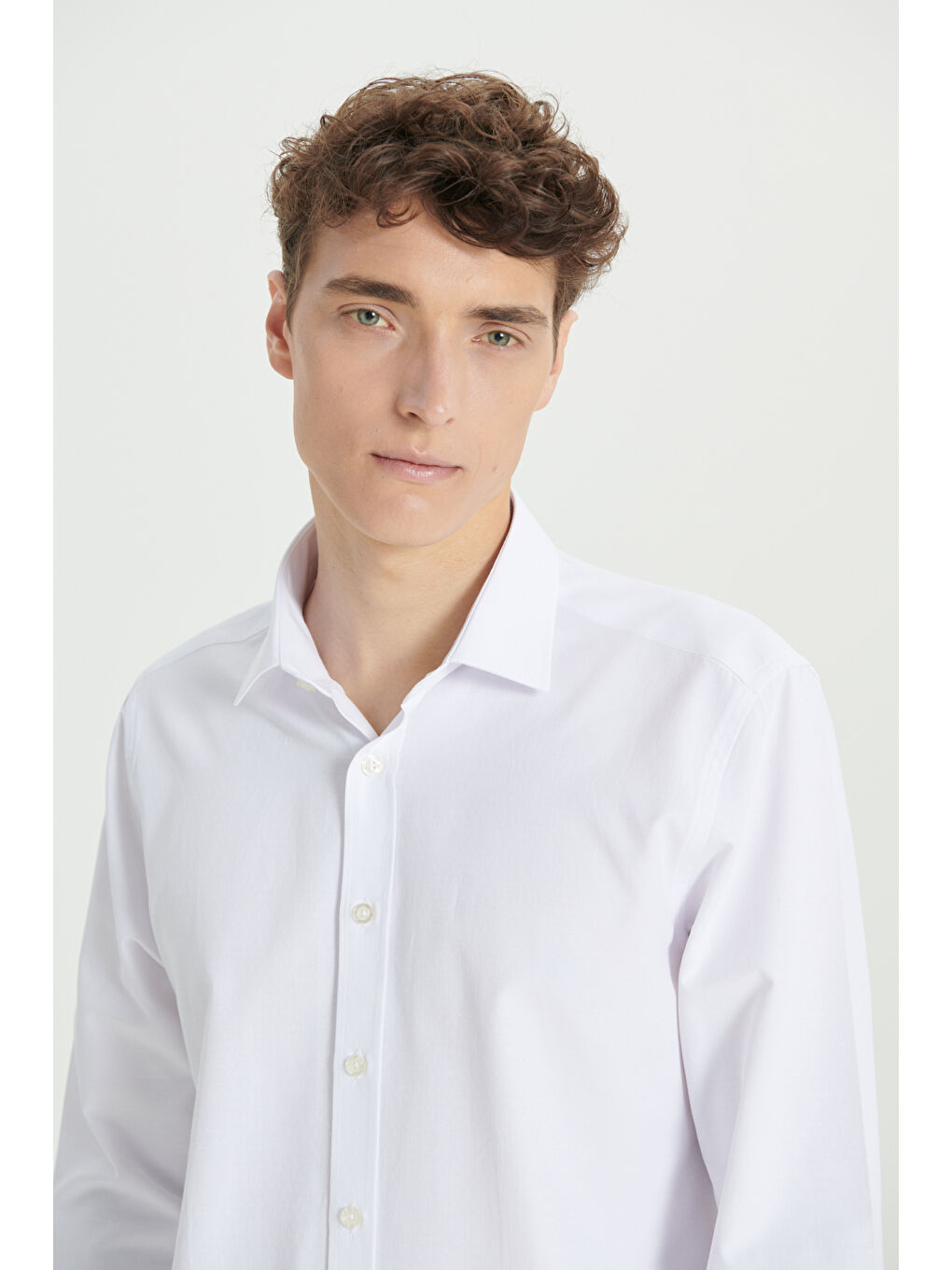 Erkek Beyaz Slim Fit Dar Kesim Klasik Yaka Pamuklu Armürlü Gömlek-4