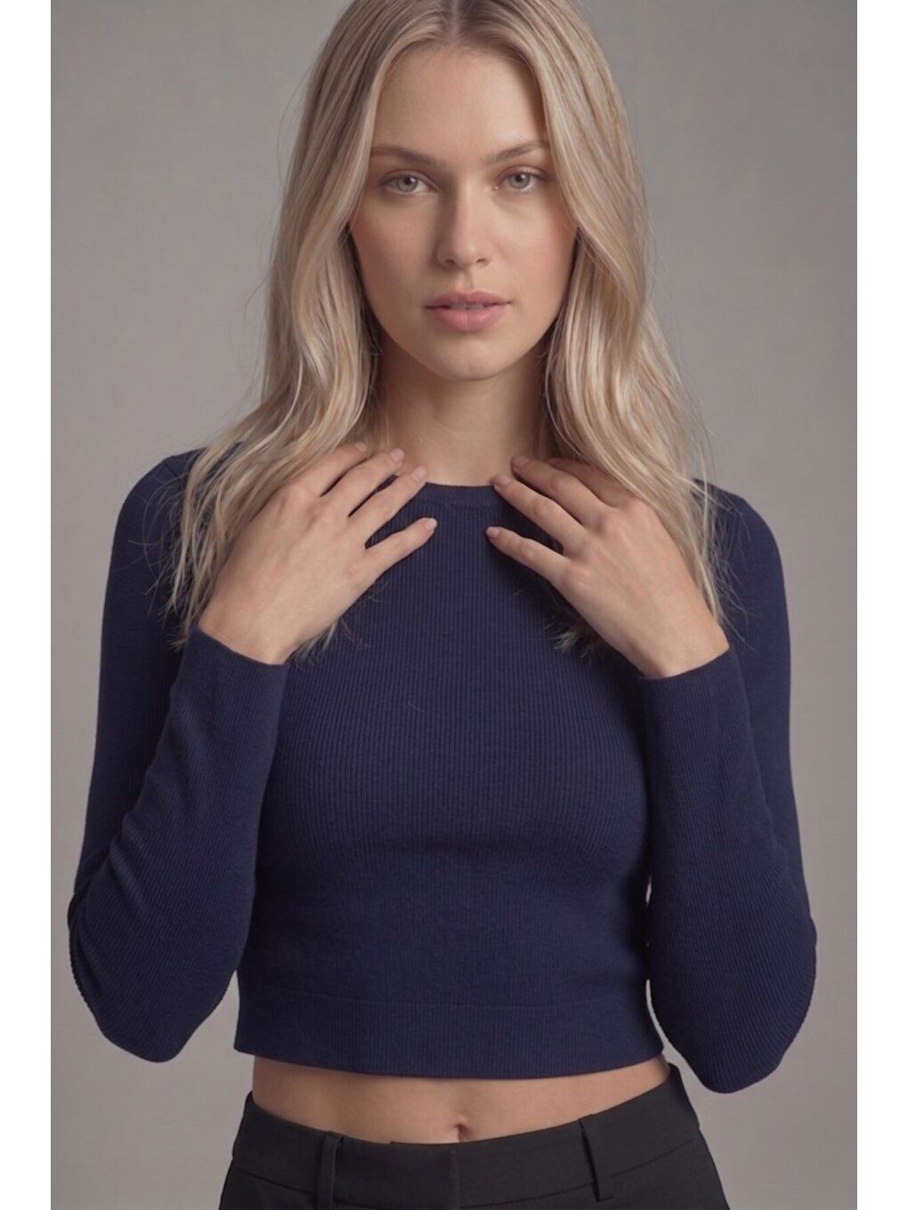 Lacivert Premium Yumuşak Dokulu Esnek Örme Bisiklet Yaka Crop Bluz-2