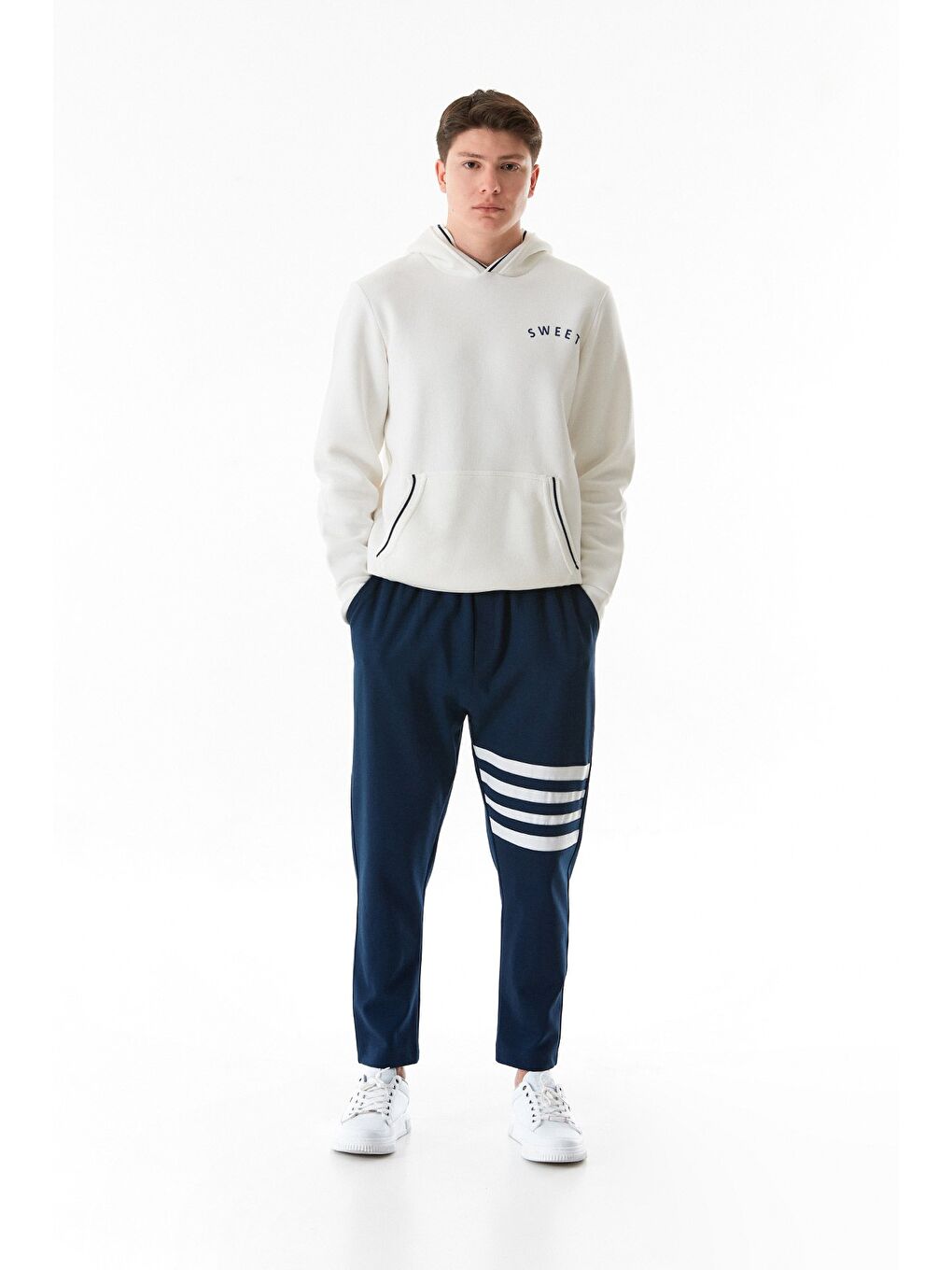 Lacivert Bacağı Şeritli Beli Lastikli Eşofman Altı-3