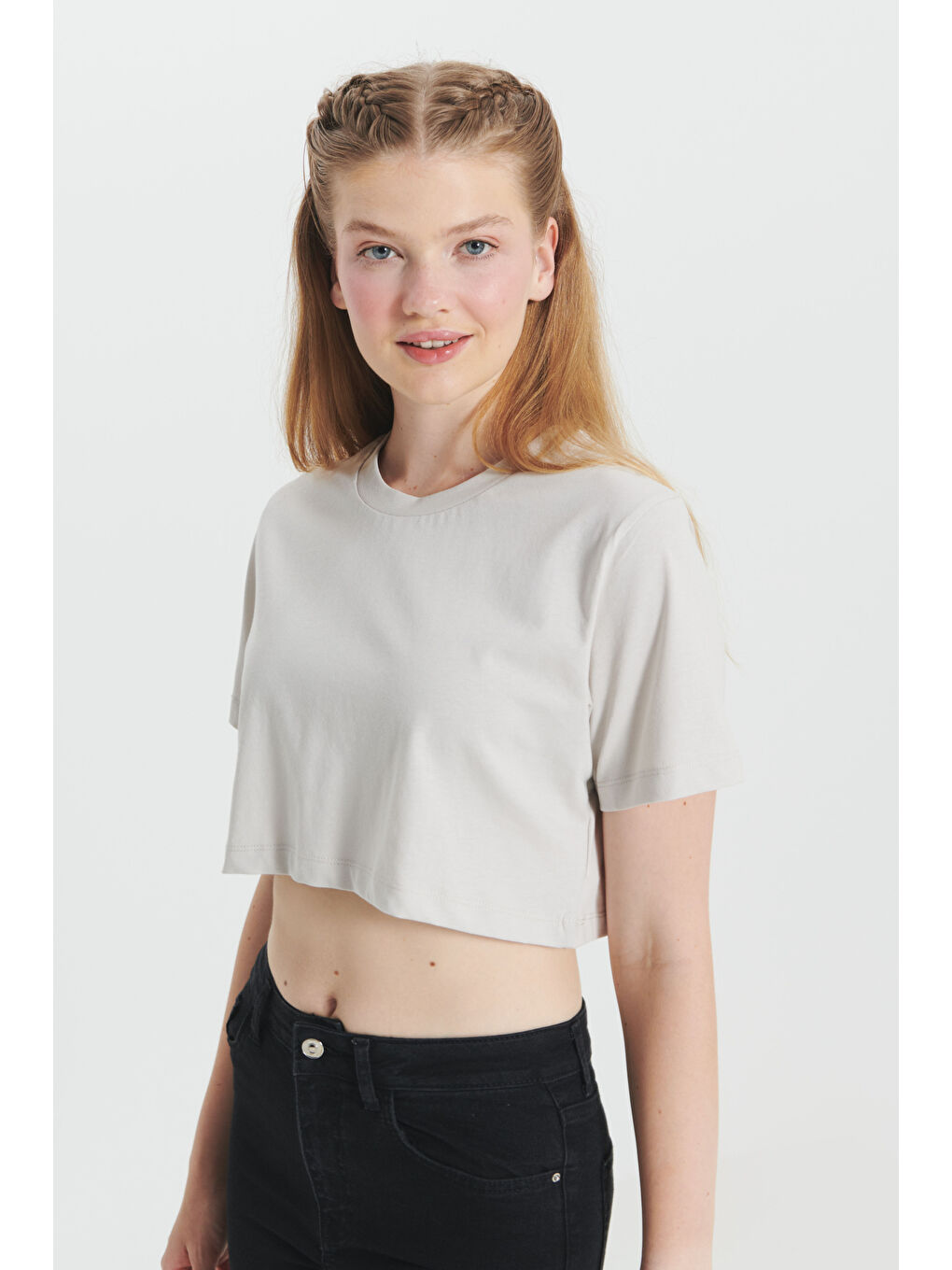 Bej Taş Standart Fit Normal Kesim %100 Pamuk Bisiklet Yaka Crop Tişört-2