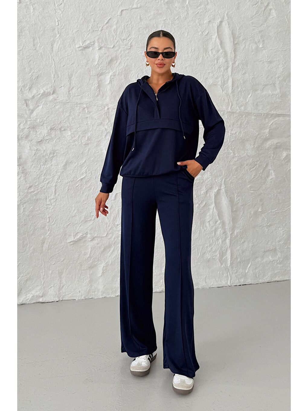 Kadın Lacivert Kapüşonlu Biye Detaylı Yarım Fermuarlı Kanguru Cepli Alt-Üst Takım-4