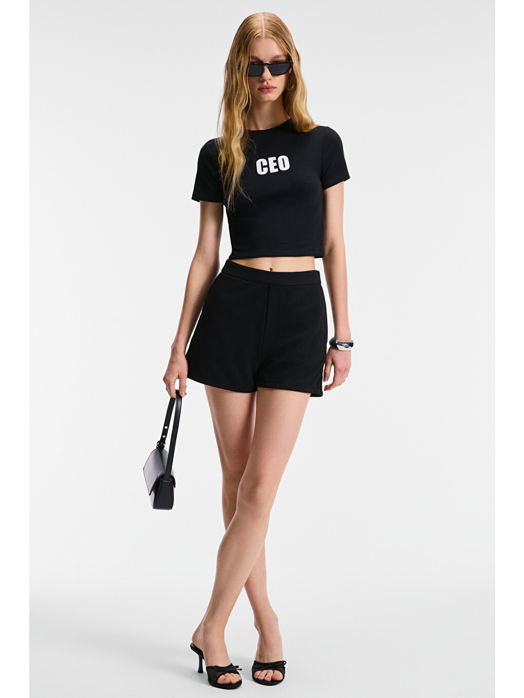 Velına Kadın Bisiklet Yaka Kısa Kollu Önü Baskılı Slim Siyah T-shirt-3